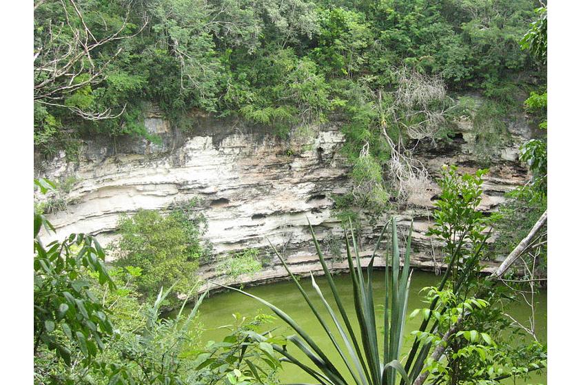 Chichén Itzá - le cénote sacré